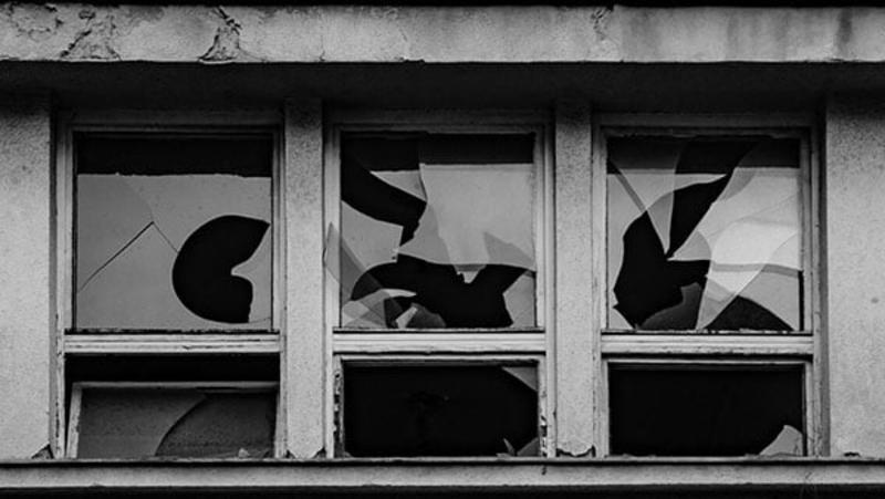 Rušenje ustavnog uređenja