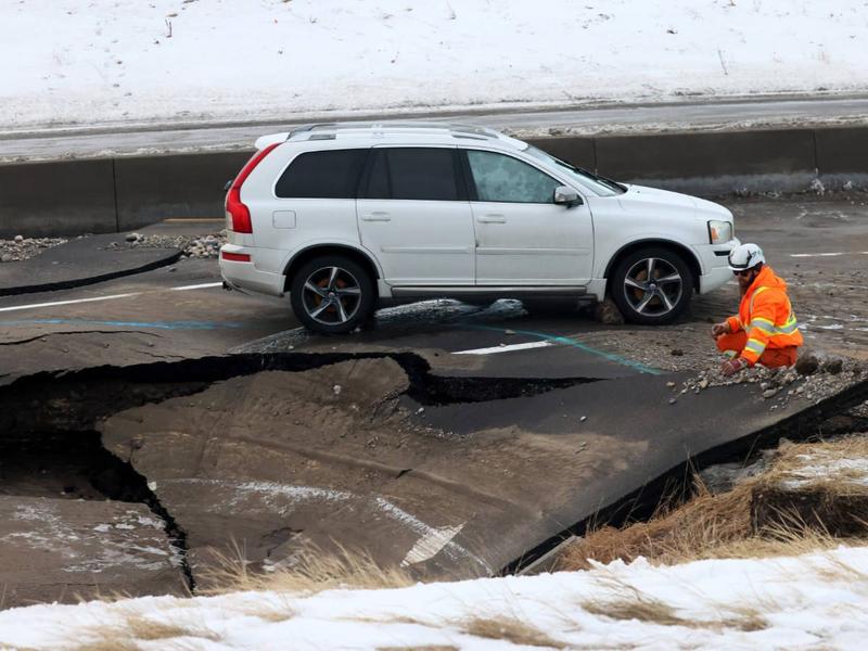 Leong: Looking for someone to blame for Calgary's water crisis? It's complicated