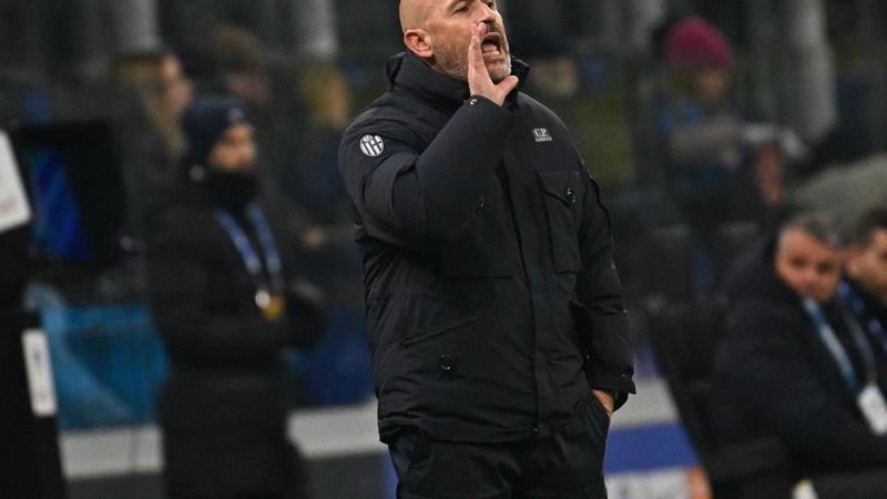 Italiano alza la voce. 