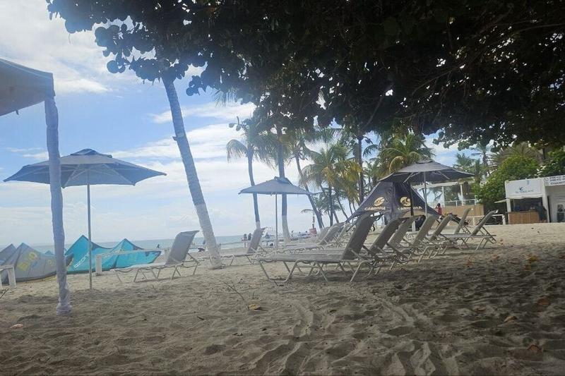 «Безлюдные пляжи и пустые отели»: россиянку шокировали курорты Венесуэлы