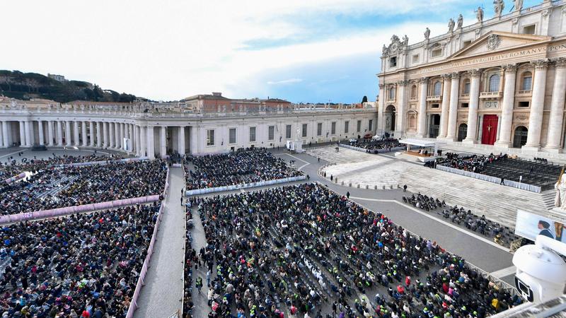 Giubileo da record. La Santa Sede: “A Roma 33,5 milioni di pellegrini da 185 Paesi”