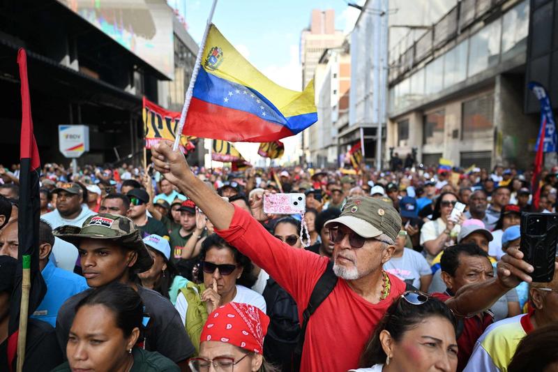 Ação contra Venezuela fratura direita religiosa no Brasil