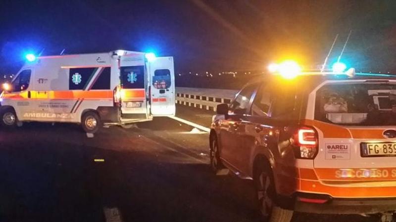 Scontro tra un’auto e tre moto a Lallio, cinque minorenni in ospedale