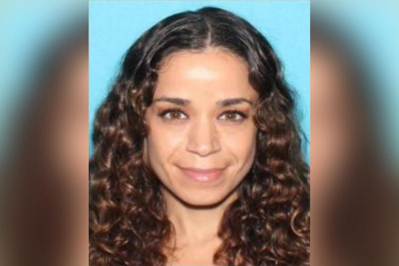 'SNL' writer pleads for help in finding missing sister