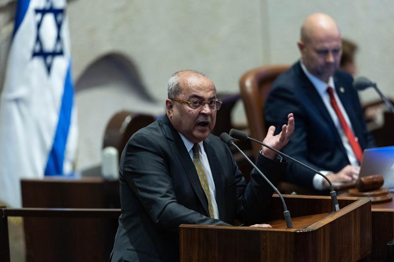 Police threaten legal action after Arab MK calls force’s spokesman ‘a loser’