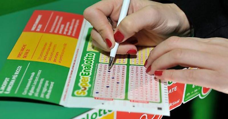 Sfiorato il 6 al Superenalotto in Umbria: centrato il 5 in una tabaccheria di Orvieto