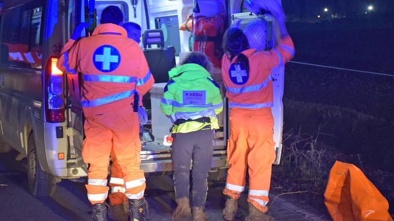 Campospinoso, rissa all’esterno dell’Aura Music Club: addetto alla sicurezza interviene e viene ferito alla testa