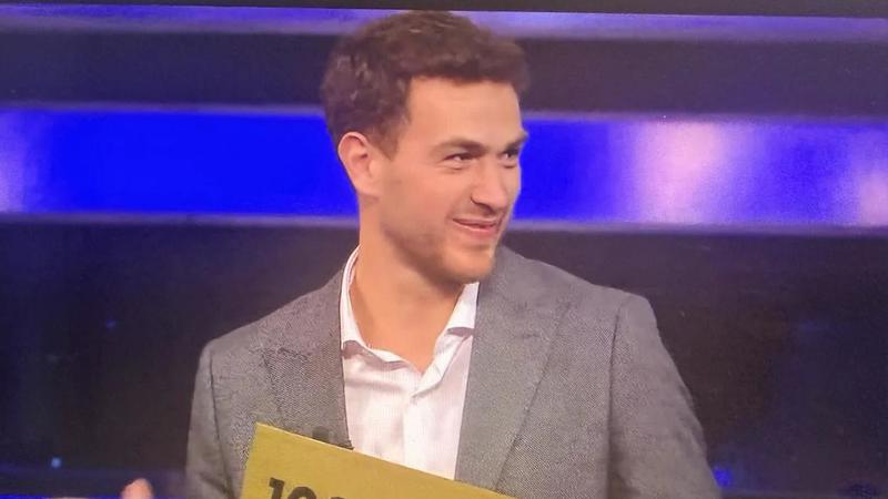 Luca Bartolini sbanca alla Ruota della Fortuna: i 130mila euro vinti, il calcio, l’Aurora Treia e l’azienda di famiglia