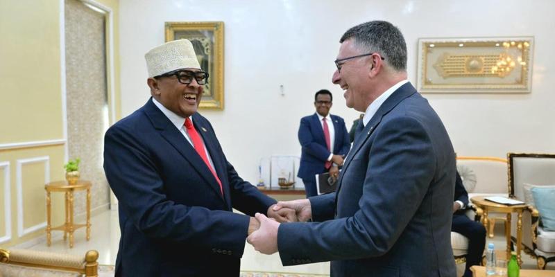 Gideon Sa’ar besucht Somaliland