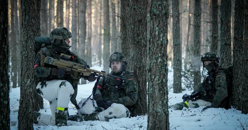 Nach Gipfel in Paris: Welche Sicherheitsgarantien kann die Bundeswehr der Ukraine geben?