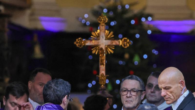 Brigitte Bardot, i funerali a St Tropez alla presenza del figlio«tormentato» e di Marine Le Pen