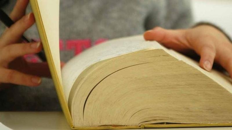 Scuola, via libera del Ministero alle lezioni di latino alle medie