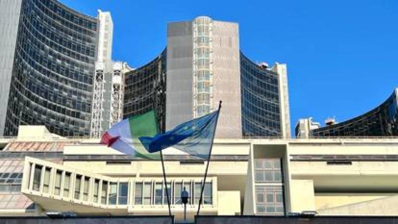 Colpo di fucile infrange vetrata degli uffici della Procura generale: forse sparato a Capodanno