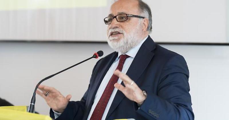 Il Garante campano Ciambriello denuncia la tragedia silenziosa dei detenuti psichiatrici: un’emergenza nazionale