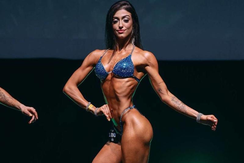 Fisiculturismo natural: Liane quer terceiro cartão profissional em 2026