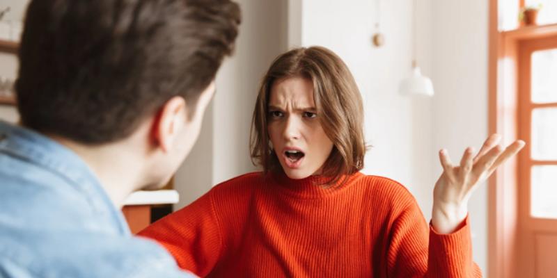 Communication expert shares 2-step method for talking to people who never admit they're wrong