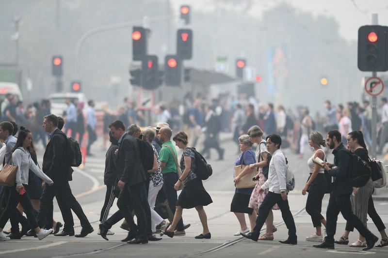 How to protect yourself from bushfire smoke