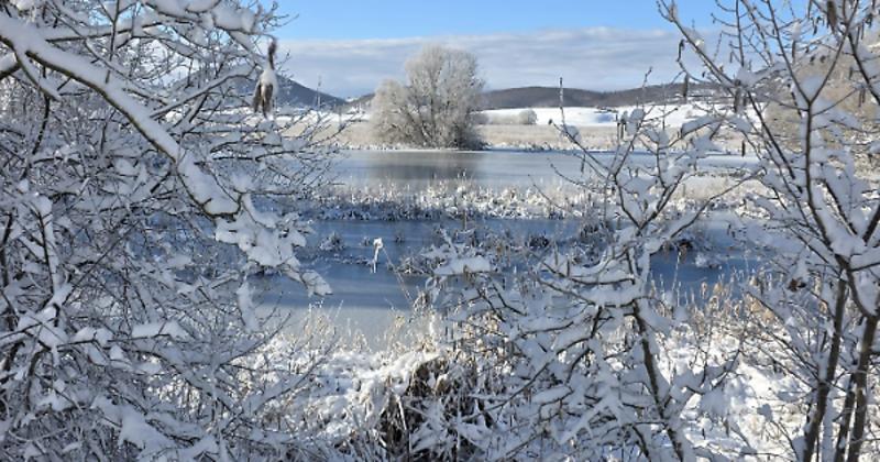 Umbria cuore bianco ghiacciato: località tutte sotto lo zero in una notte da record. Toccati -14,4 gradi a Colfiorito
