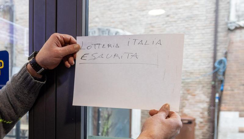 Lotteria Italia, boom di biglietti venduti a Ferrara e ce n’è anche uno vincente: quanto