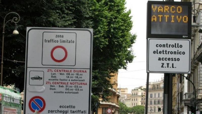 Roma, il Comune approva i varchi della Ztl del centro storico
