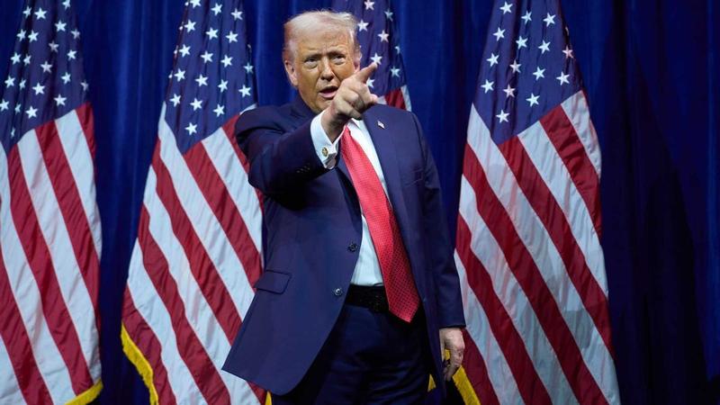 Anar de compres pel món