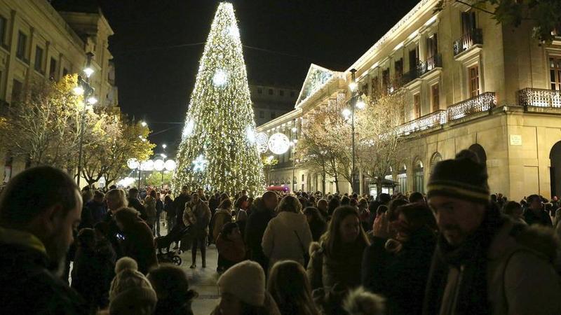 Cuando las luces ofuscan lo esencial