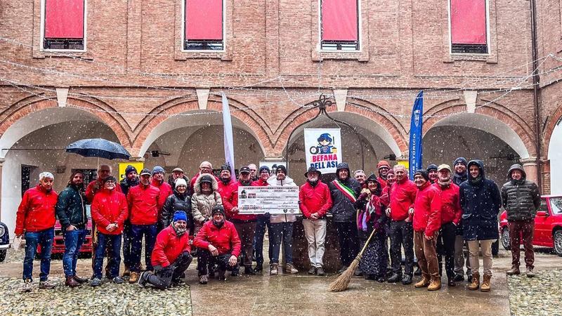L’evento si è svolto a Poggio Renatico. Befana Asi con l’Officina Ferrarese. Auto storiche in piazza Castello