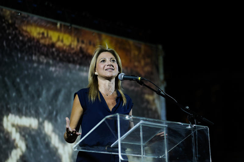 «Στα αραμαϊκά, αδελφές μου!»