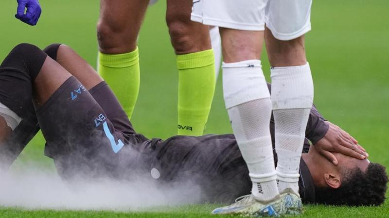 Napoli, la caviglia di Neres Ã¨ ancora ko: domani sera non sarÃ  in campo contro l'Inter