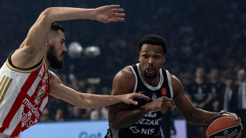 (Evroliga – tabela) Zvezda polako „tone“, Partizan drži začelje
