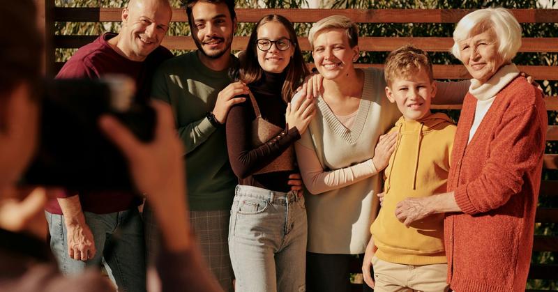 Should You Include Former In-Laws in Family Celebrations?