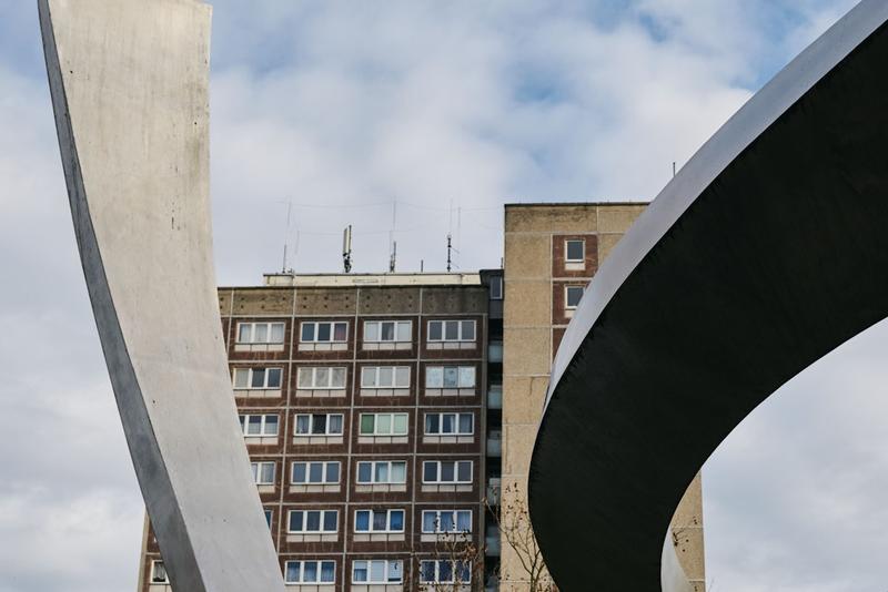 Grüne Auen, Kinderbanden und Internetkurse für Oma: Was Marzahn-Hellersdorf von einer Siedlung in Leipzig lernen kann