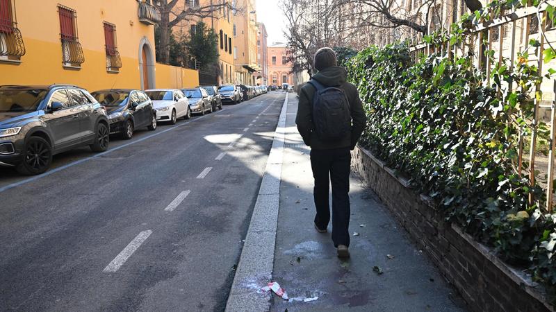 Ferito a colpi di machete in zona universitaria, 20enne in fin di vita