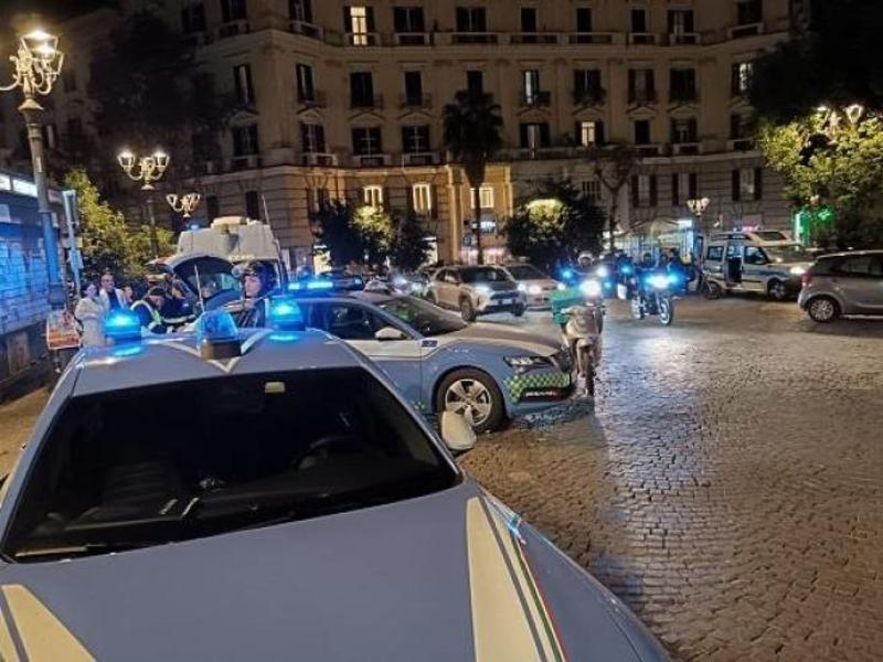 Psicosi rapine al Vomero,Â la Rete dei genitori:Â Â«I nostri figli hanno pauraÂ e non escono piÃ¹ da casaÂ»