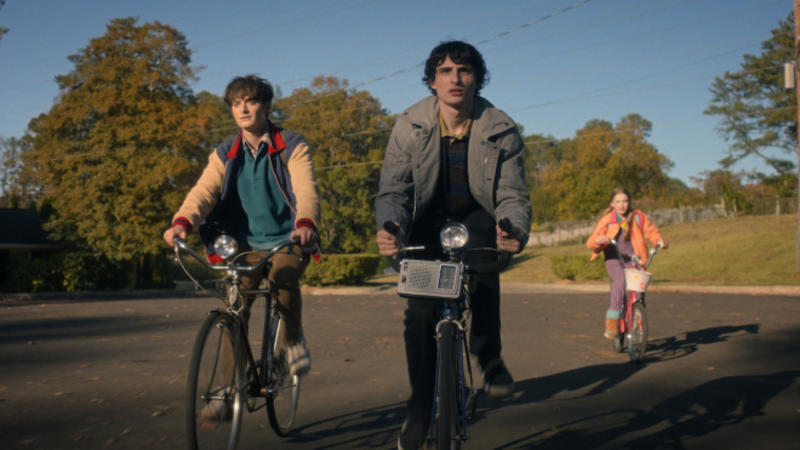 Cuando 'Stranger Things' se convirtió en la mejor serie 'queer' del año sin que nadie lo esperase