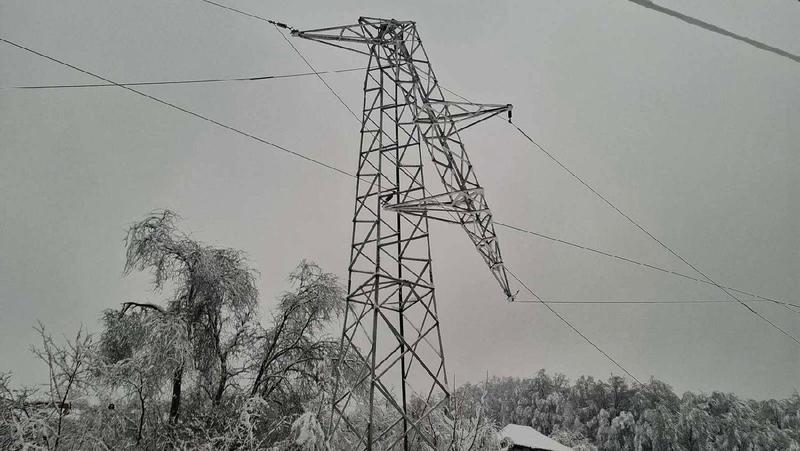 EDS: Otklonjen kvar na dalekovodu, potrošači u Ivanjici sukcesivno dobijaju struju