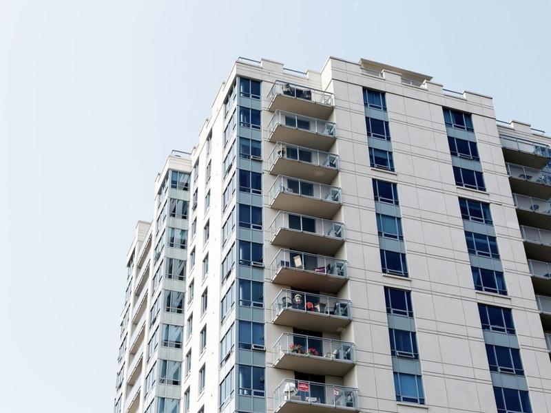 Locazioni brevi in condominio: quando il regolamento può vietarle