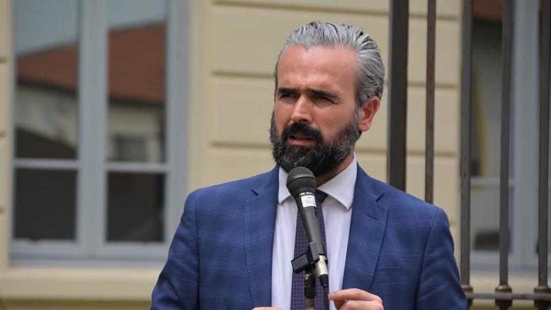 Legge elettorale. “Dalla maggioranza tante parole ma nessuna proposta”