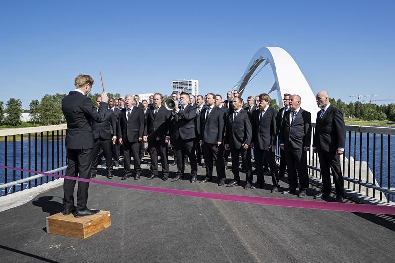 Kulttuuri | Kulttuurivuosi ei ole pelkästään ydin-Oulun festivaali, eikä kaupunkikehitys toivottavasti pelkkää keskittämistä