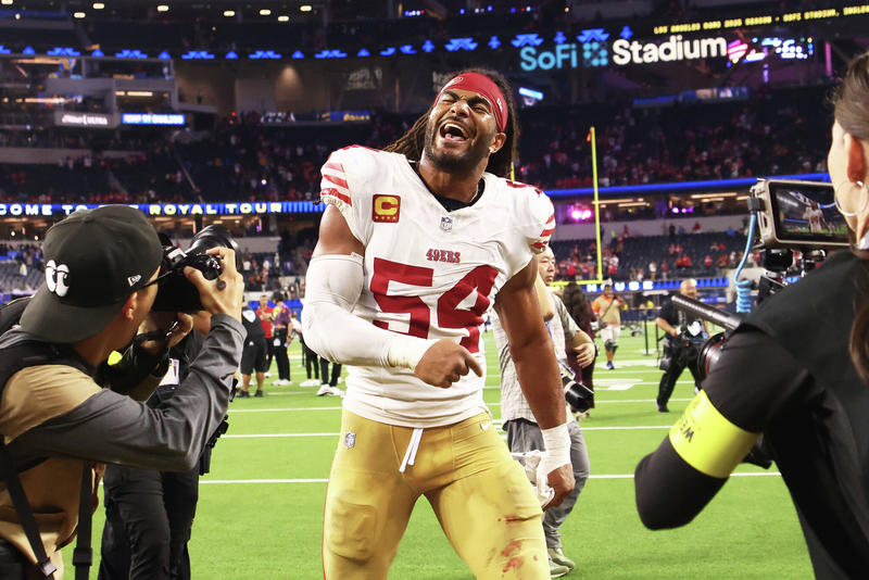 49ers LB seems to want to play vs. Seattle. The team might disagree.