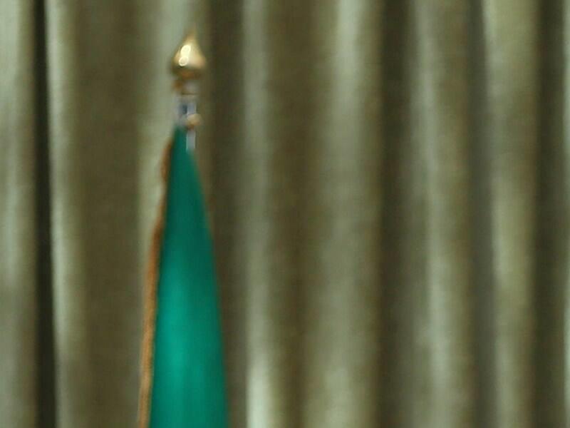 Nos idiots utiles sont-ils en vacances?