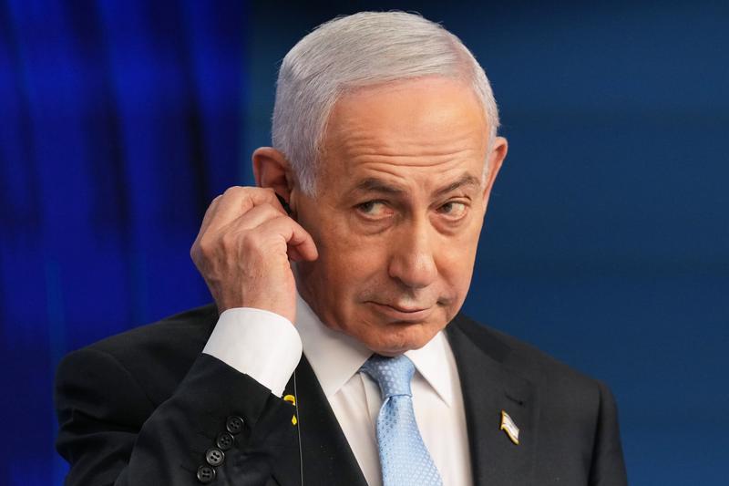Netanyahu dismisses probe of his chief of staff, accuses critics of ‘hunting’ him