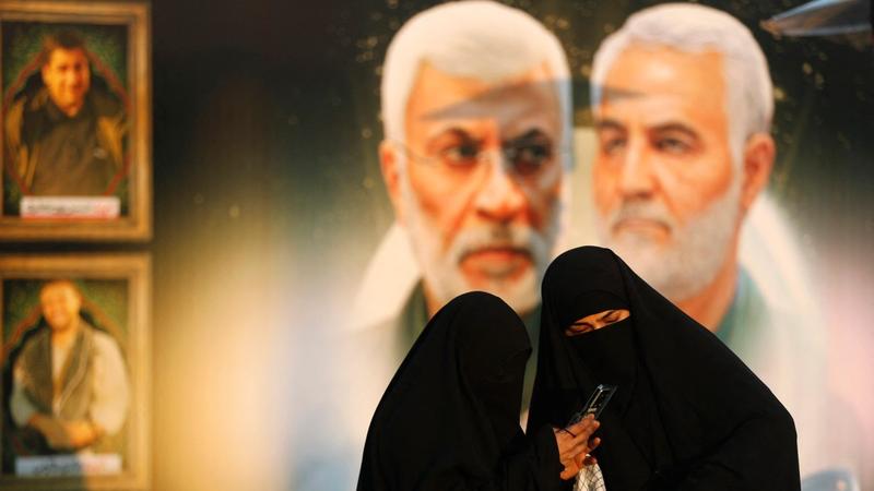 Autoritarismo, religião e a disciplina dos corpos femininos