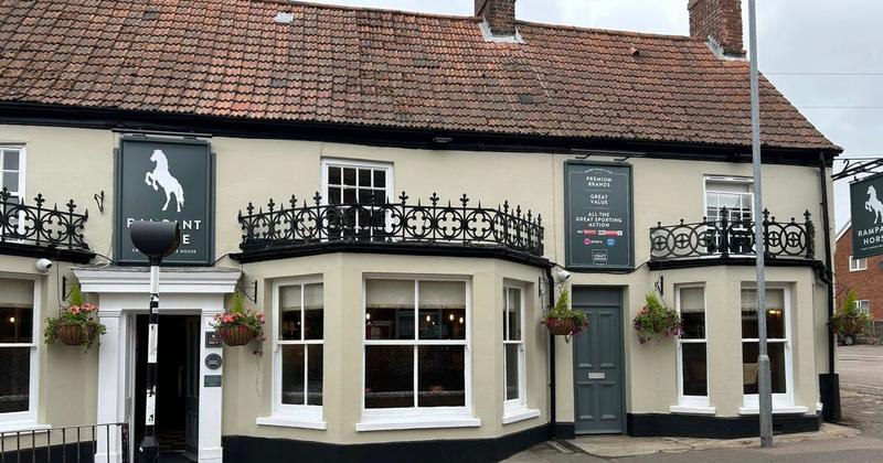 Pub expands to open two cosy hotel rooms
