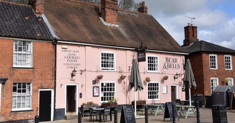 New tenants to take on Broads pub
