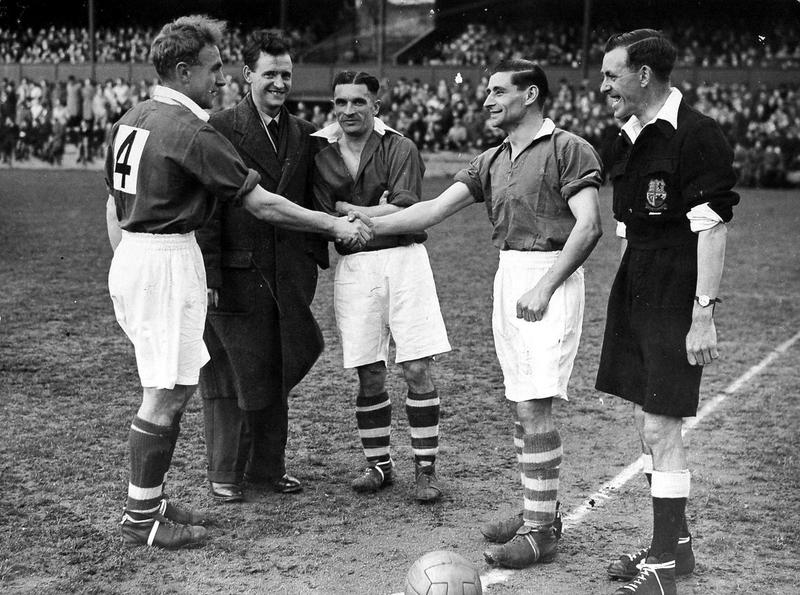 Thoughts on vaping in public - your letters, plus when Wolves and Shrewsbury crossed paths in a picture from the archive