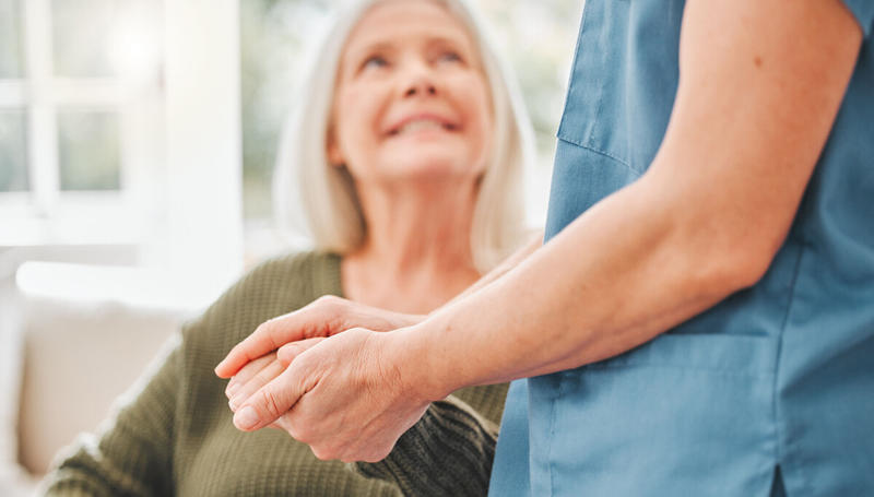 Omsorg er verken passivt eller passiviserende