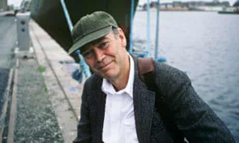 İki kişi her zaman bir yere gider