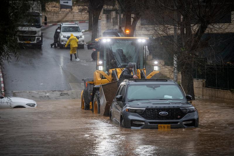 Jerusalem woman dies as winter storm lashes Israel with wind and rain