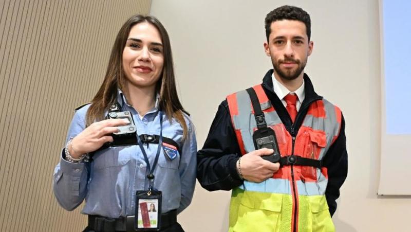 Sos sicurezza, all’aeroporto di Bologna arrivano le bodycam per i dipendenti: come funzionano